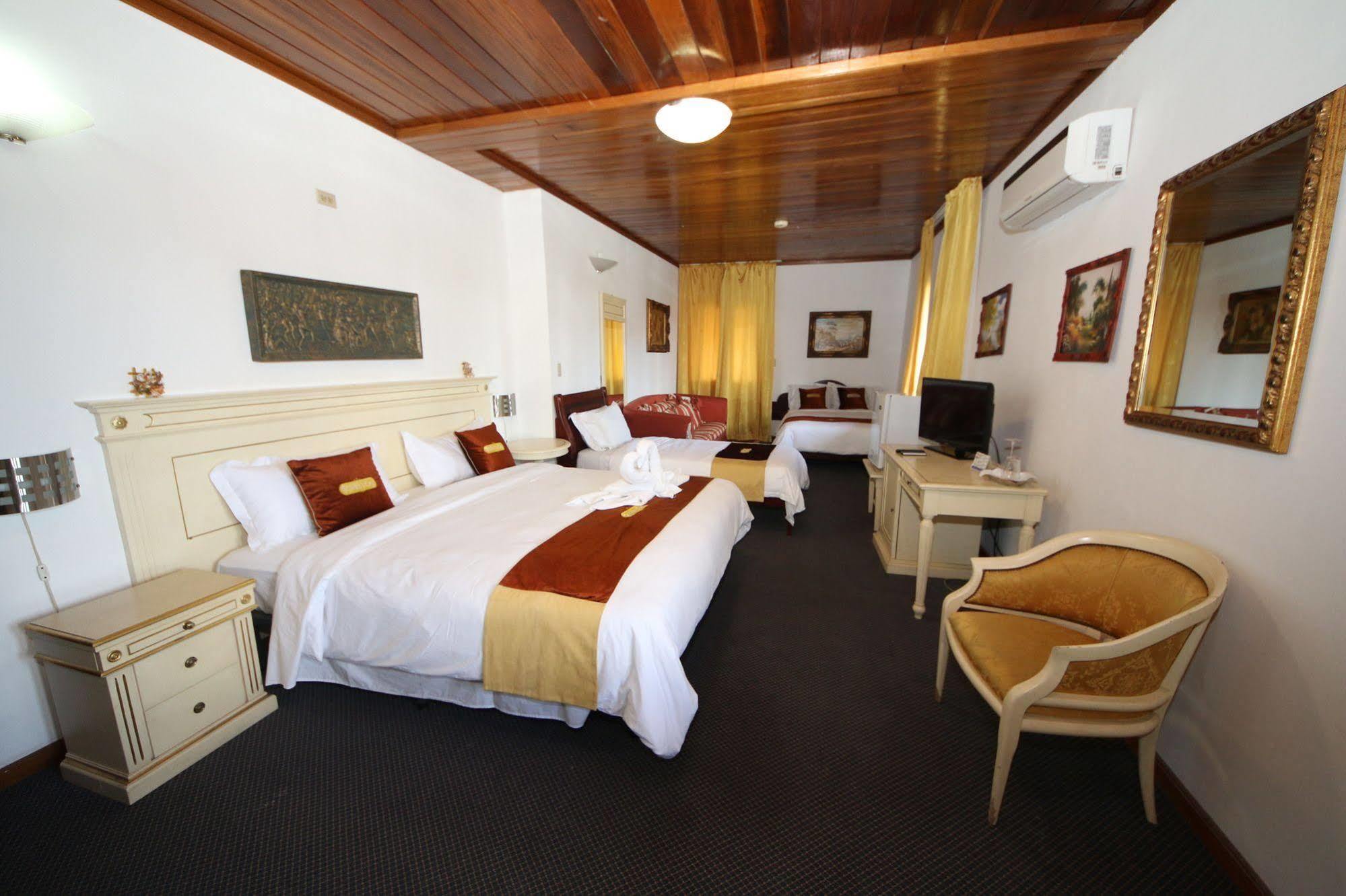 Swans Cay Hotel Bocas del Toro Exterior foto