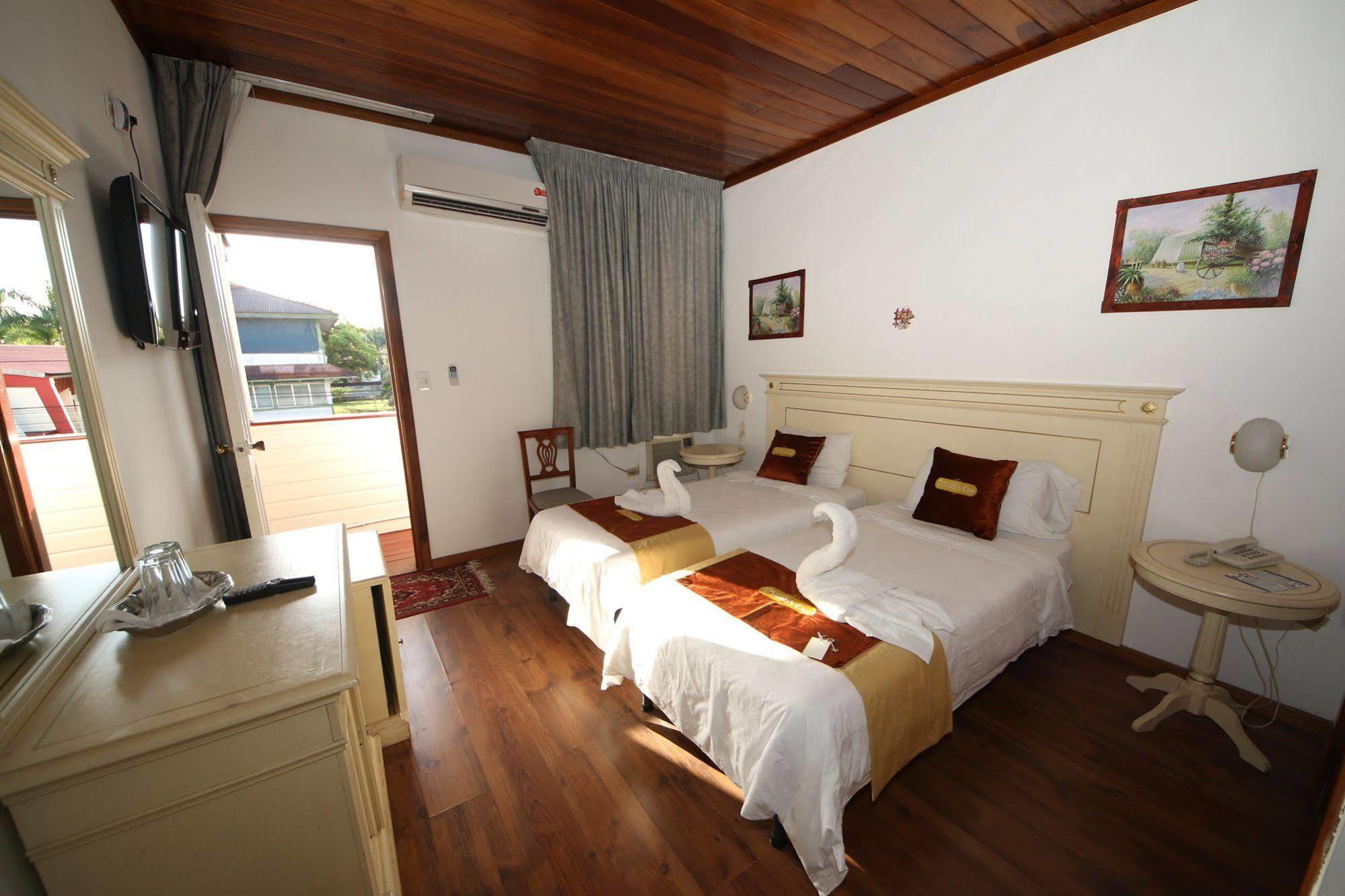 Swans Cay Hotel Bocas del Toro Exterior foto